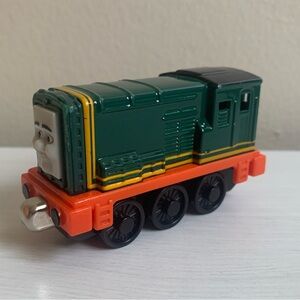 Thomas & Friends Take-n-Play PAXTON Metal Diecast Magnetic Train 2009